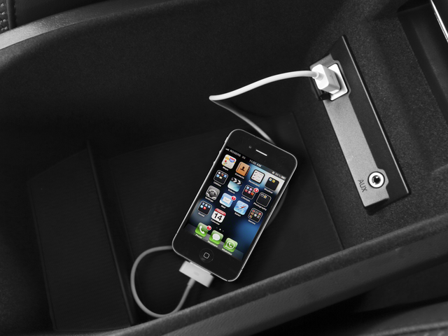 2016 Volvo XC70 T5 Drive-E Premier