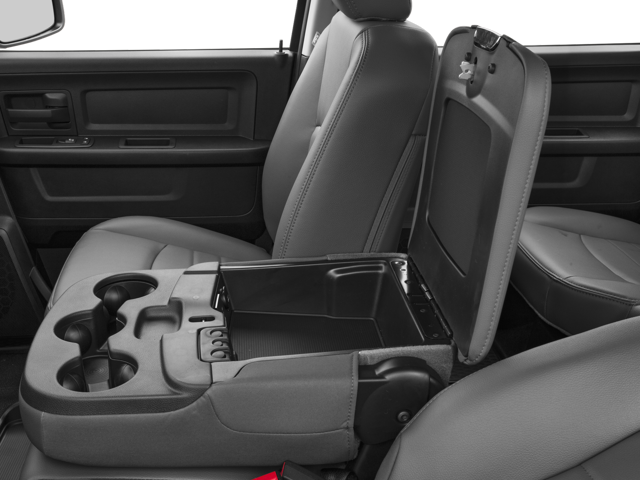 2017 RAM 1500 Express Crew Cab 4x4 5'7" Box