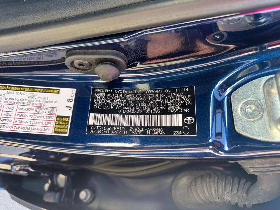 2015 Toyota Prius Three