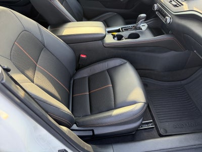 2022 Nissan Altima SR FWD