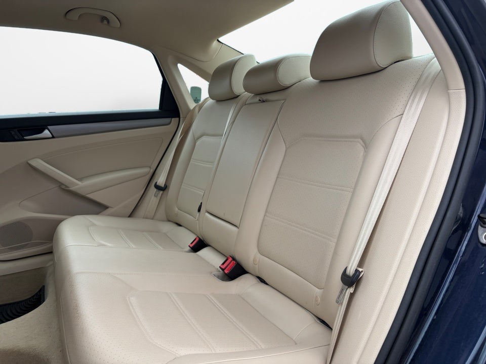 2014 Volkswagen Passat 1.8T SE