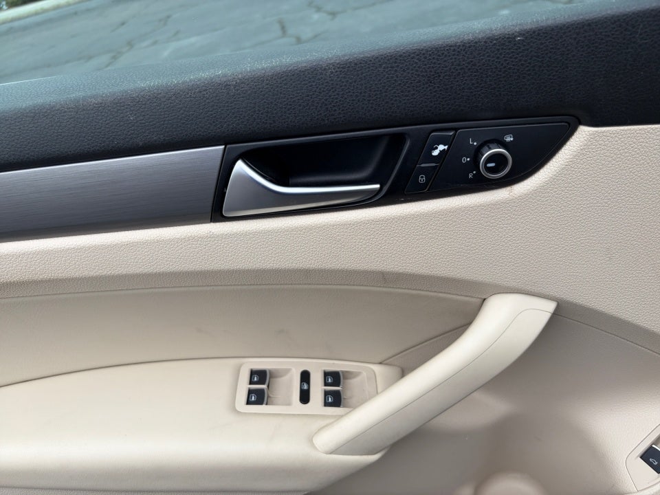 2014 Volkswagen Passat 1.8T SE