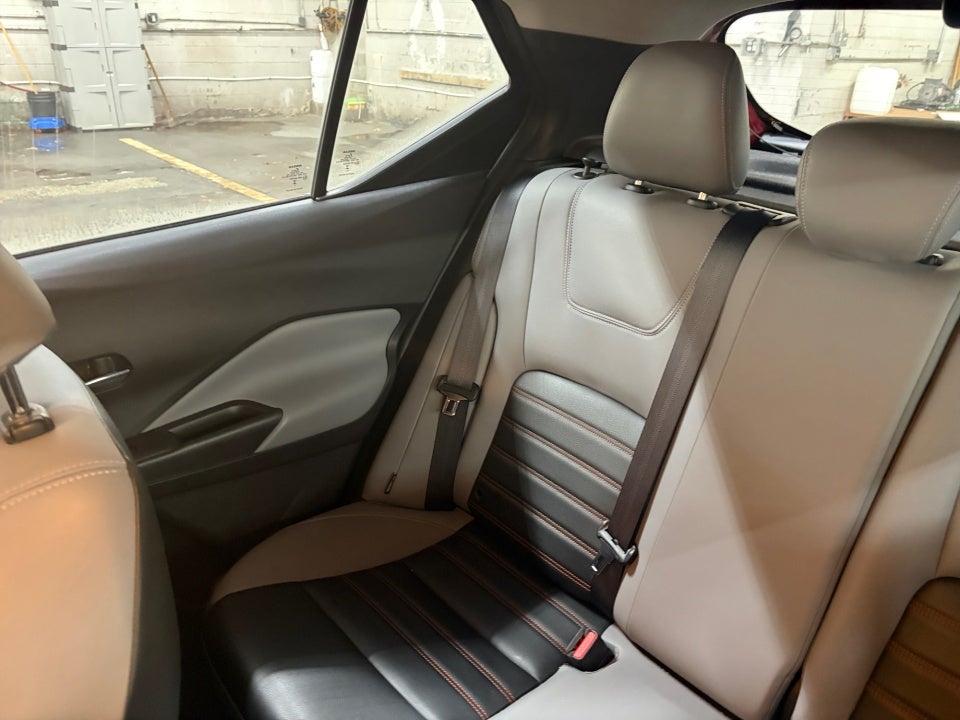 2023 Nissan Kicks SR Xtronic CVT