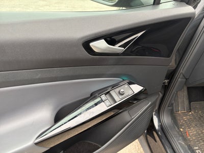 2021 Volkswagen ID.4 Pro