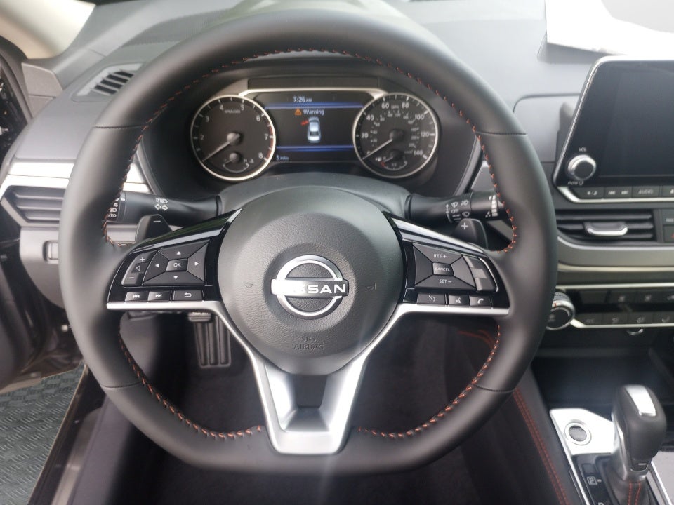 2025 Nissan Altima SR FWD