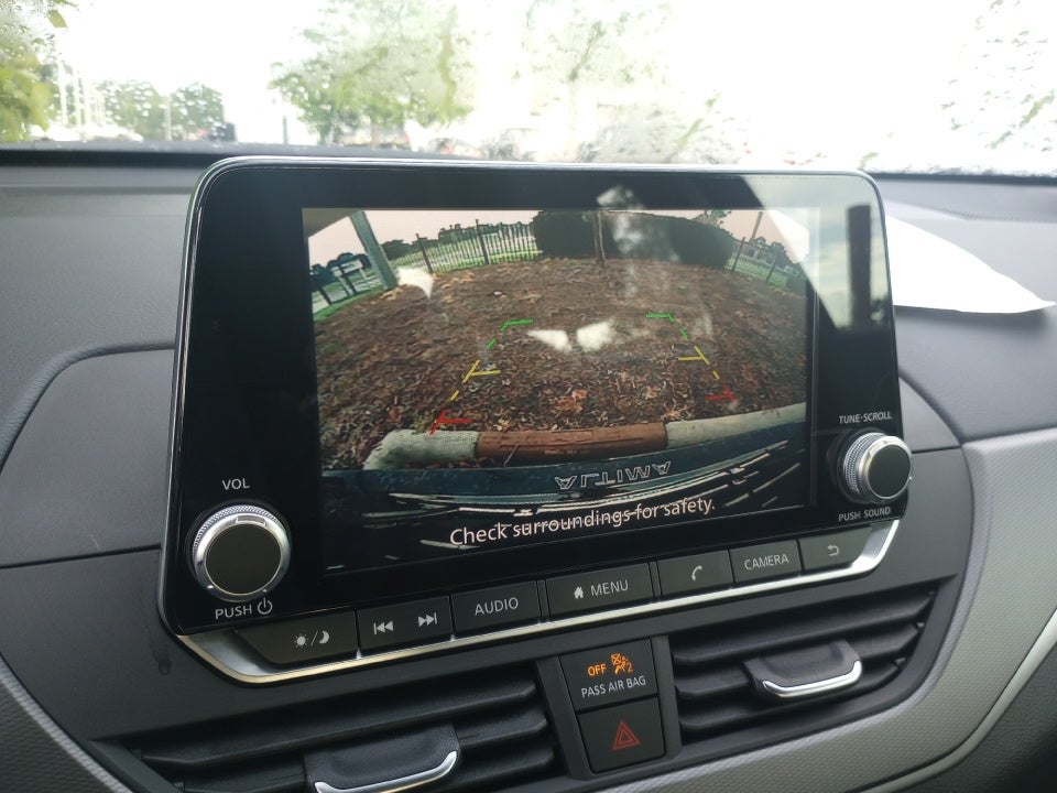 2025 Nissan Altima SR FWD