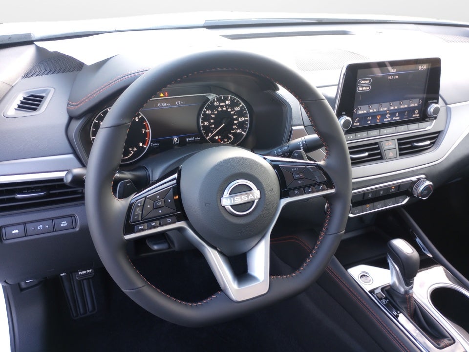 2025 Nissan Altima SR FWD