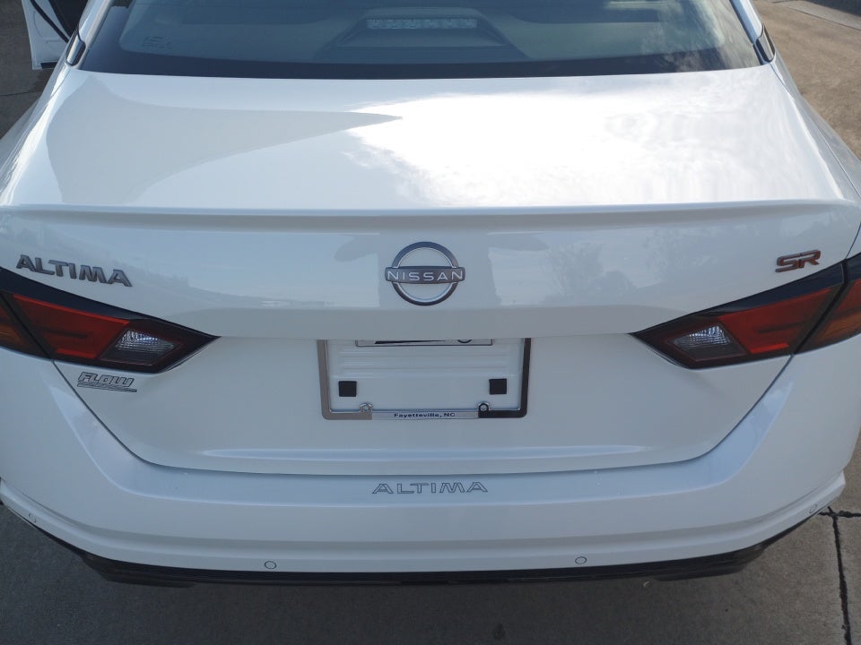 2025 Nissan Altima SR FWD