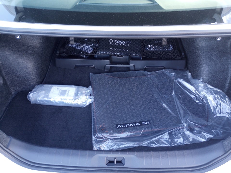 2025 Nissan Altima SR FWD