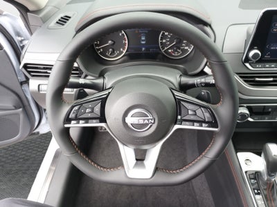 2025 Nissan Altima SR FWD