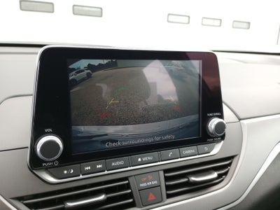 2025 Nissan Altima SR FWD