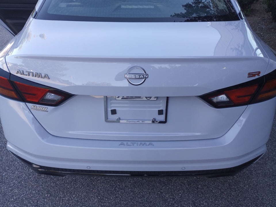 2025 Nissan Altima SR FWD