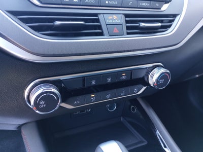 2025 Nissan Altima SR FWD