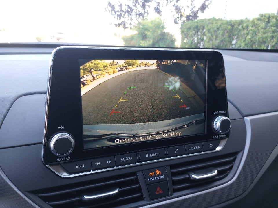 2025 Nissan Altima SR FWD