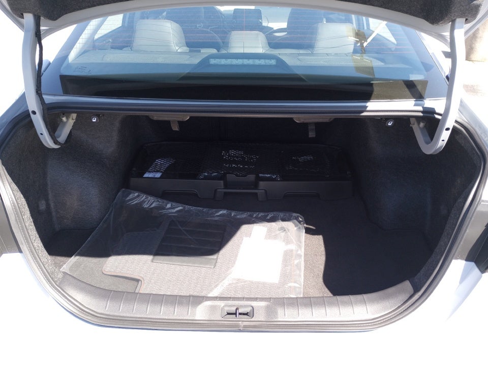 2025 Nissan Altima SR FWD