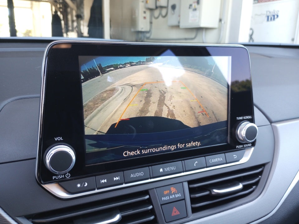 2025 Nissan Altima SR FWD