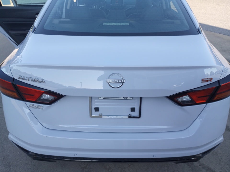 2025 Nissan Altima SR FWD