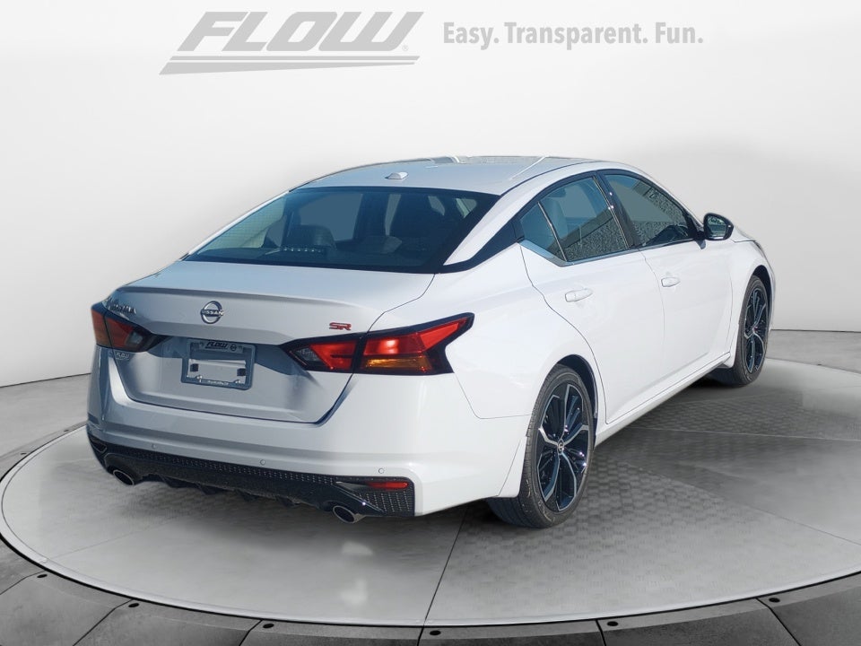 2025 Nissan Altima SR FWD