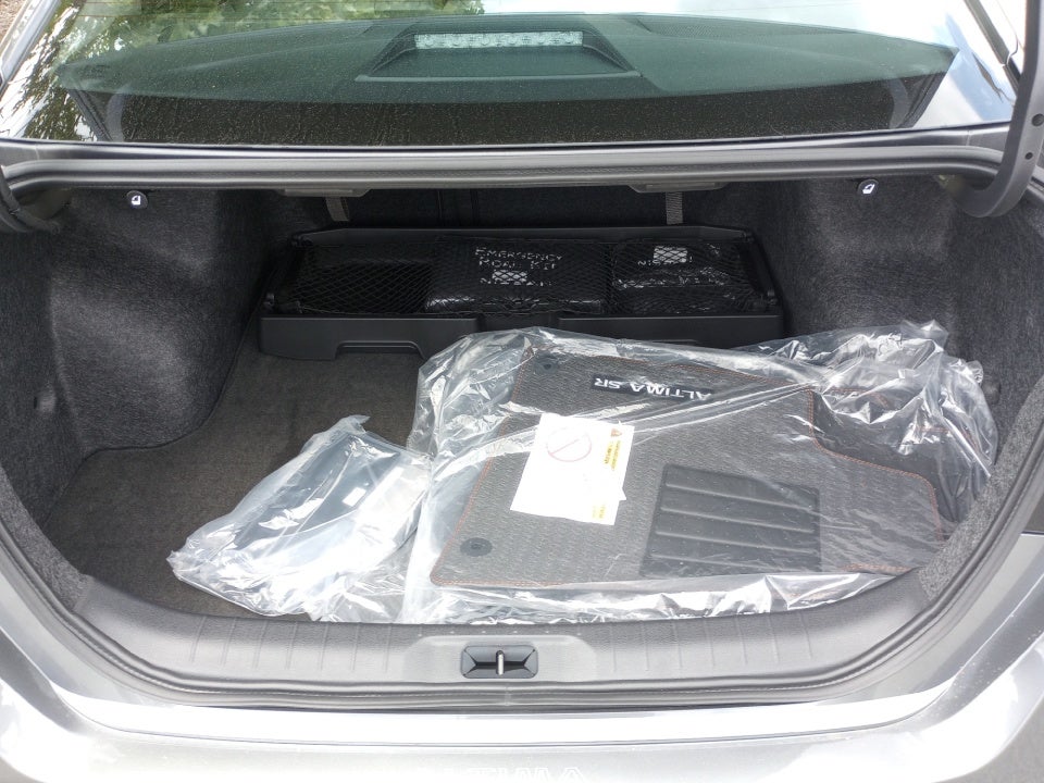 2025 Nissan Altima SR FWD