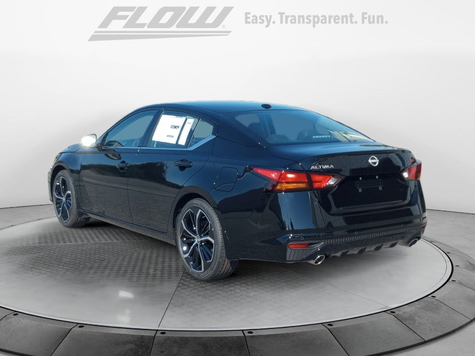 2025 Nissan Altima SR FWD