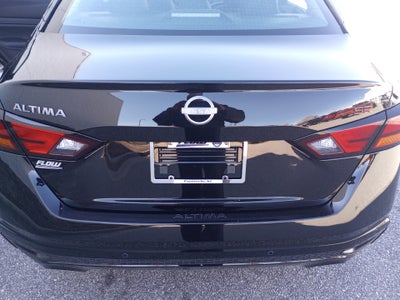 2025 Nissan Altima SR FWD