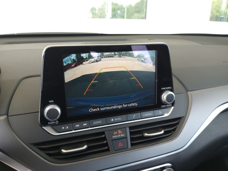 2025 Nissan Altima SR FWD