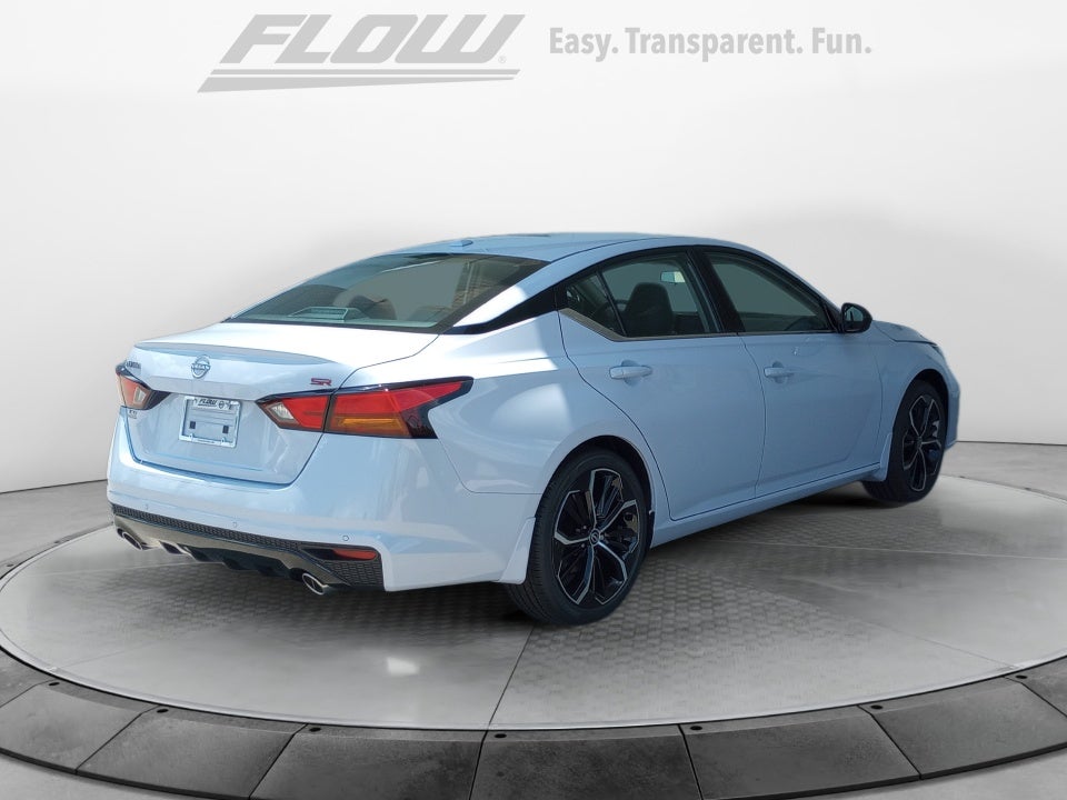 2025 Nissan Altima SR FWD