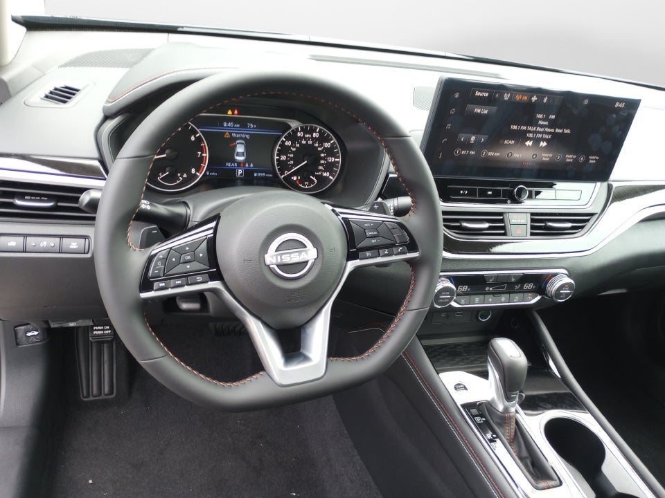 2025 Nissan Altima SR FWD