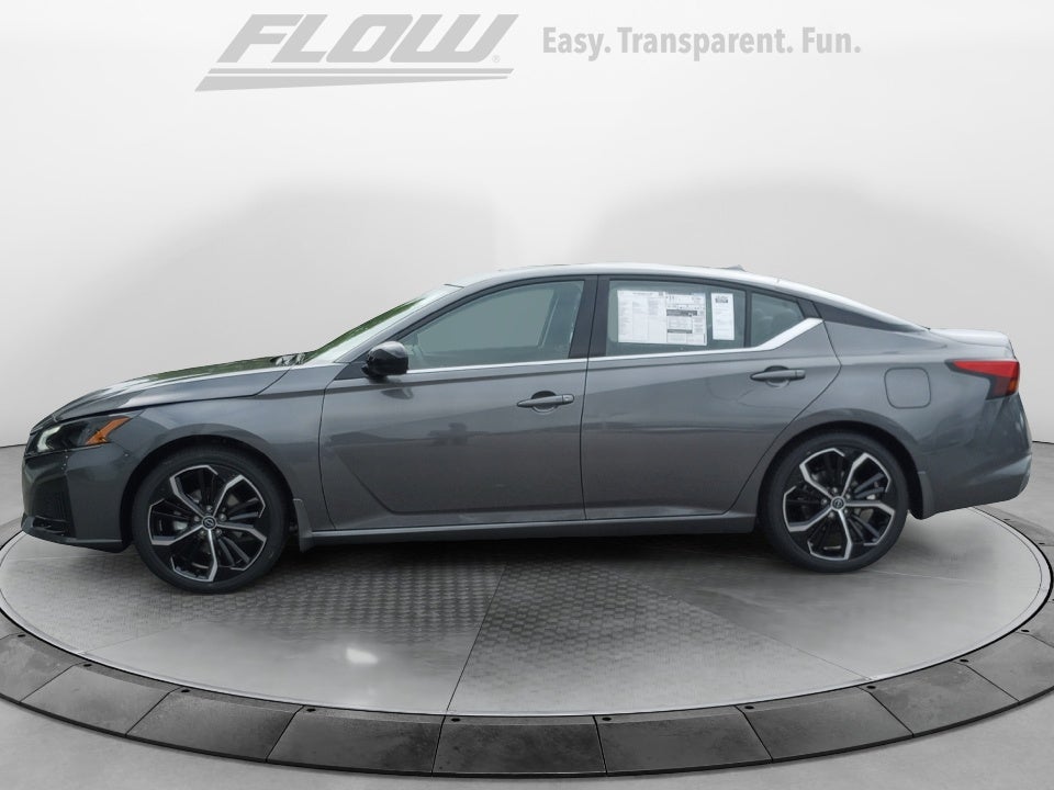 2025 Nissan Altima SR FWD