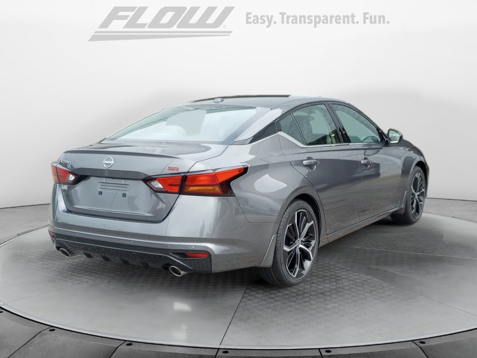 2025 Nissan Altima SR FWD