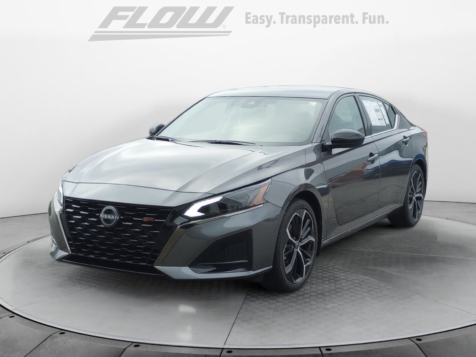 2025 Nissan Altima SR FWD