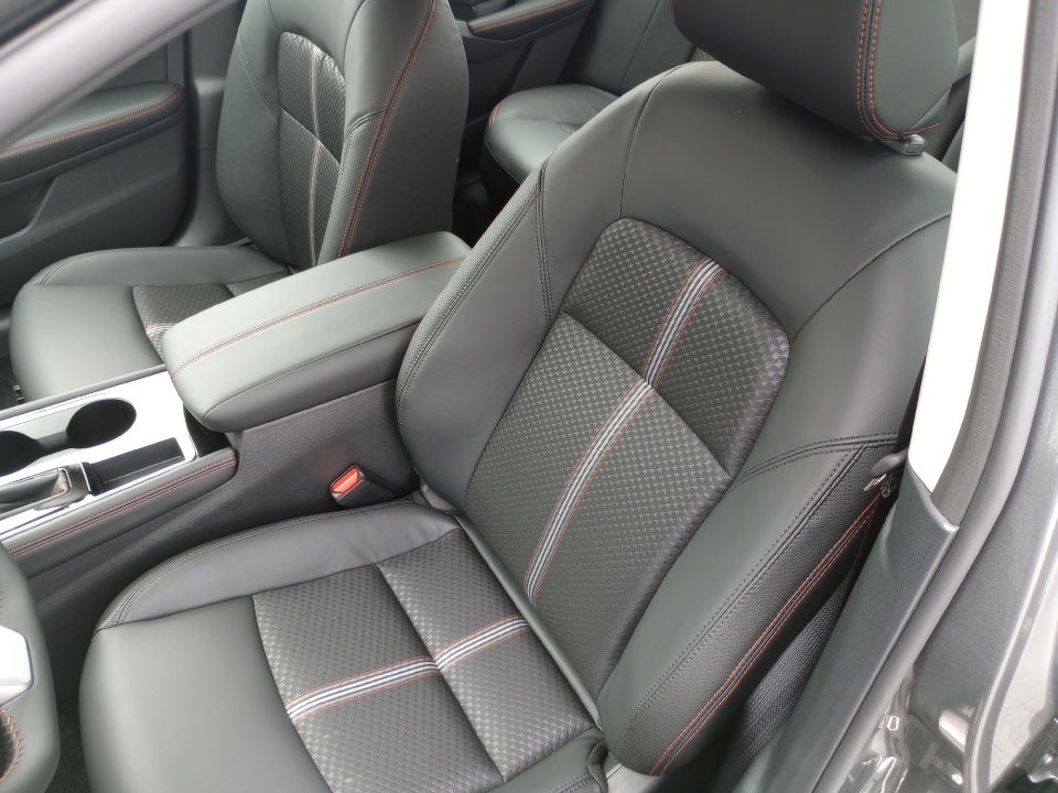 2025 Nissan Altima SR FWD