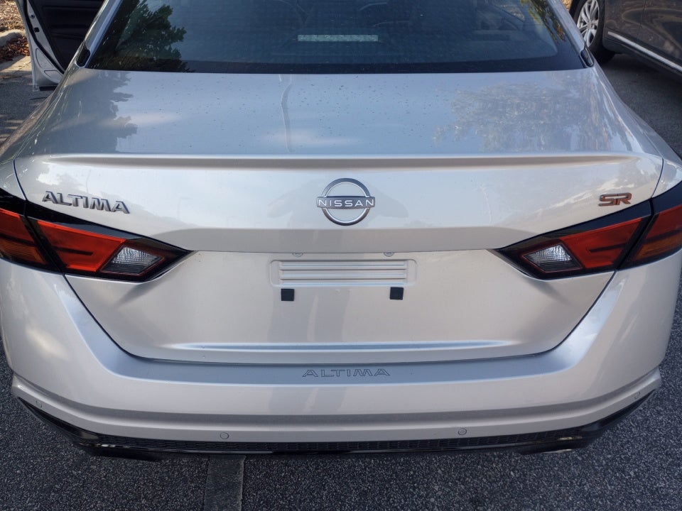 2025 Nissan Altima SR FWD
