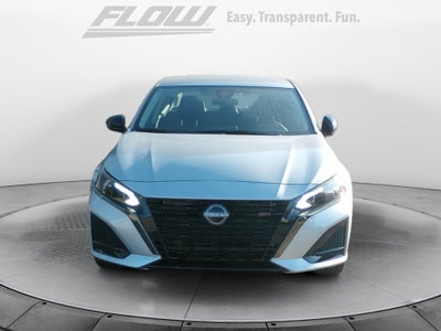 2025 Nissan Altima SR FWD