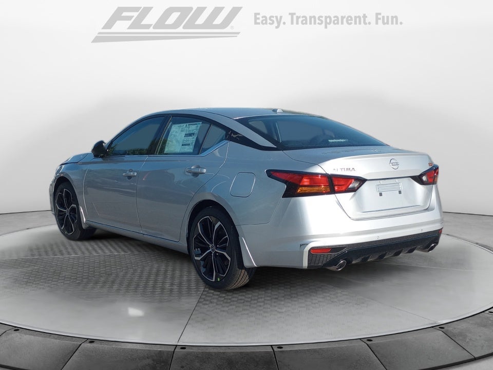 2025 Nissan Altima SR FWD