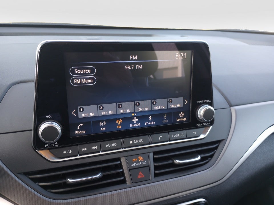 2025 Nissan Altima SR FWD