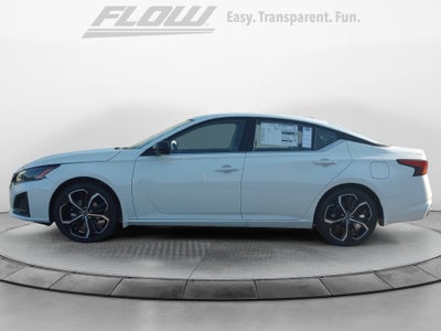 2025 Nissan Altima SR FWD