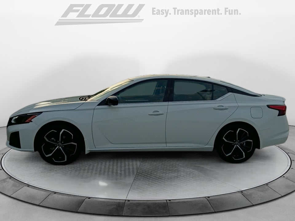 2026 Nissan Altima SR FWD