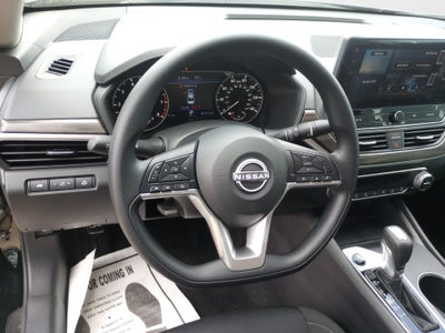 2026 Nissan Altima SV FWD