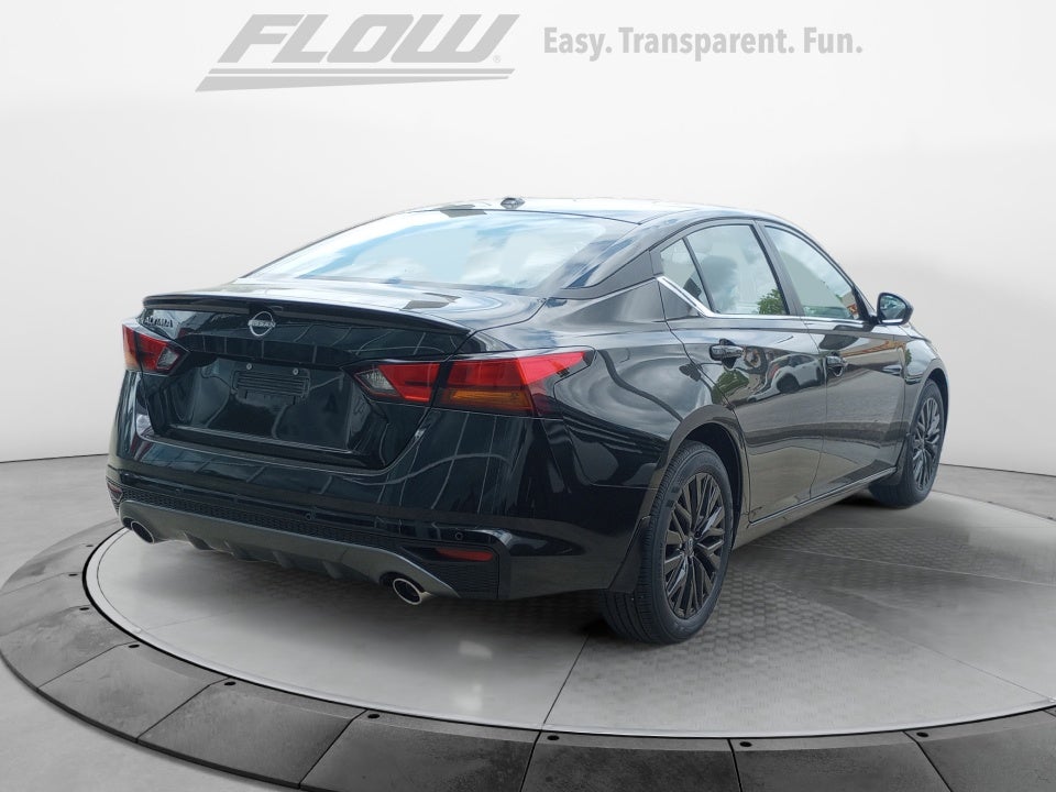 2026 Nissan Altima SV FWD