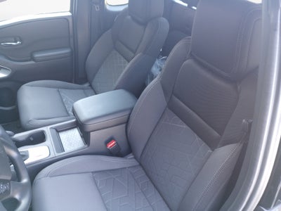 2025 Nissan Frontier King Cab SV 4x2