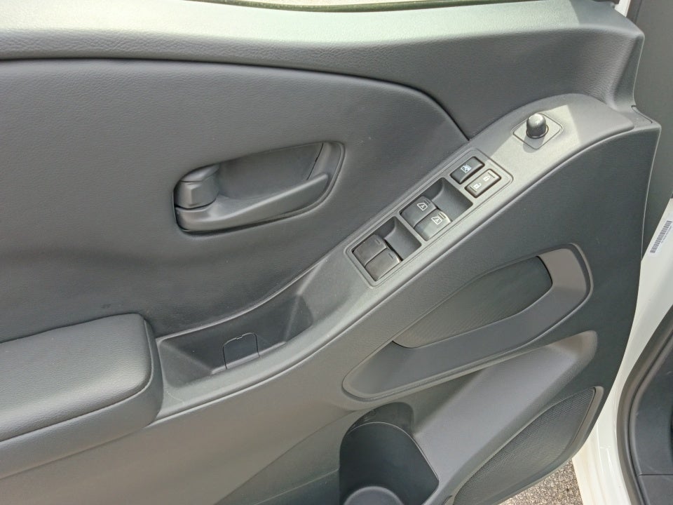 2026 Nissan Frontier Crew Cab SV 4x2