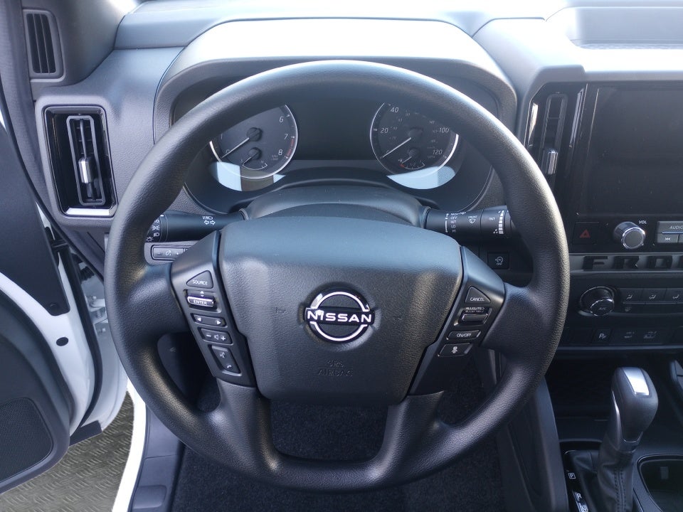 2026 Nissan Frontier Crew Cab SV 4x2