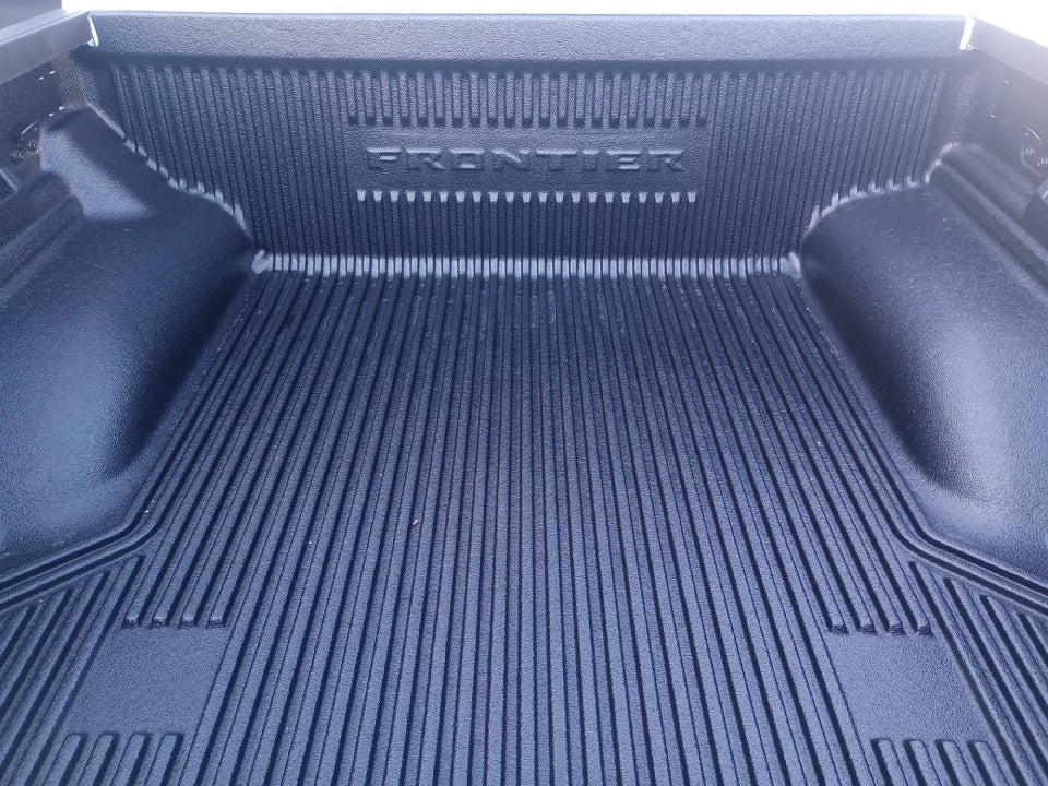 2026 Nissan Frontier Crew Cab SV 4x2