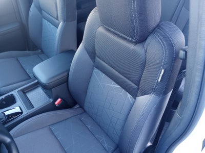 2026 Nissan Frontier Crew Cab SV 4x2