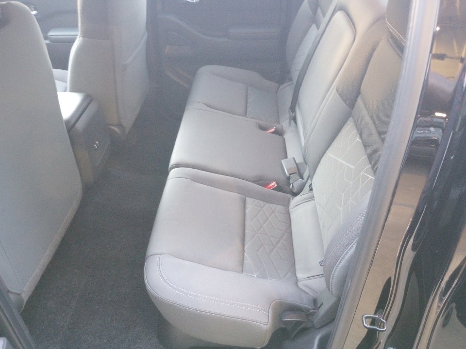 2026 Nissan Frontier Crew Cab SV 4x2