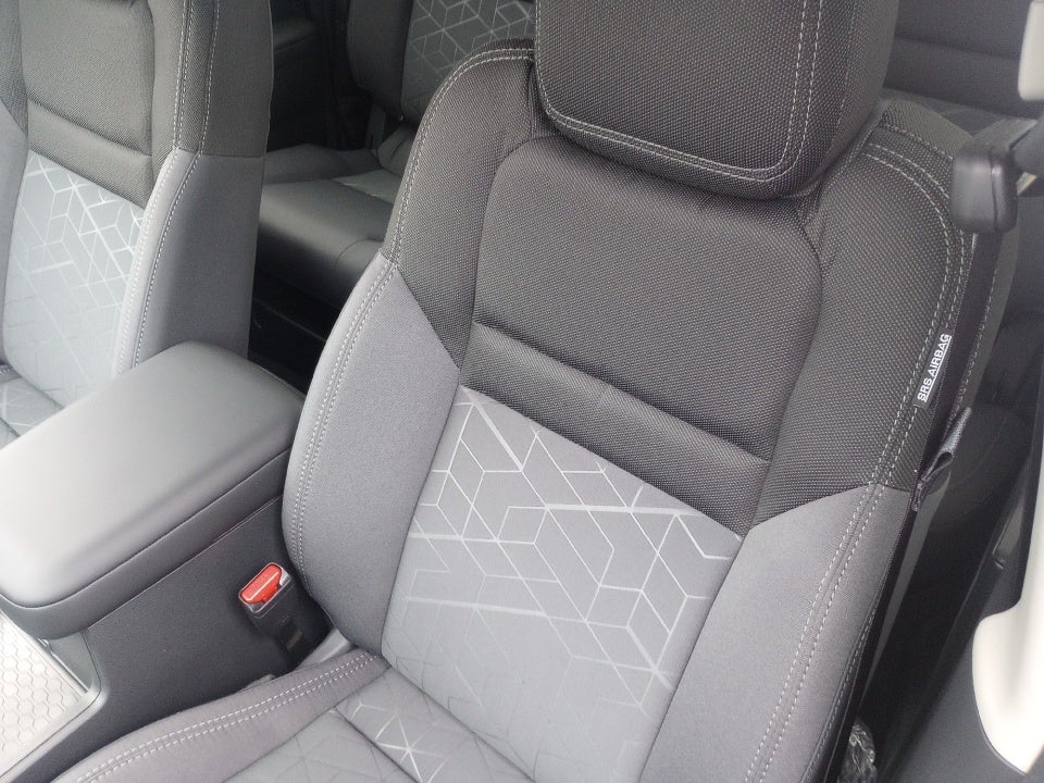 2026 Nissan Frontier Crew Cab SV 4x2