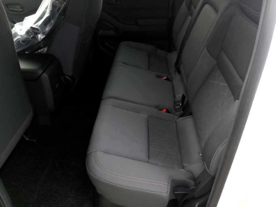 2026 Nissan Frontier Crew Cab SV 4x2