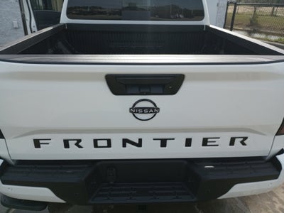 2026 Nissan Frontier Crew Cab SV 4x2