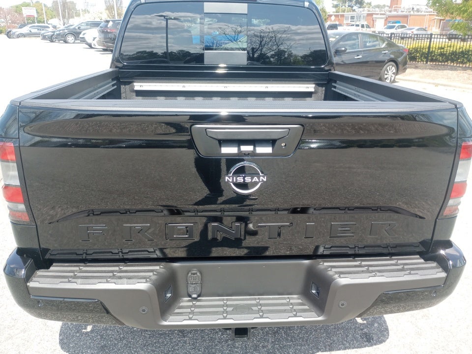 2026 Nissan Frontier Crew Cab SV 4x2